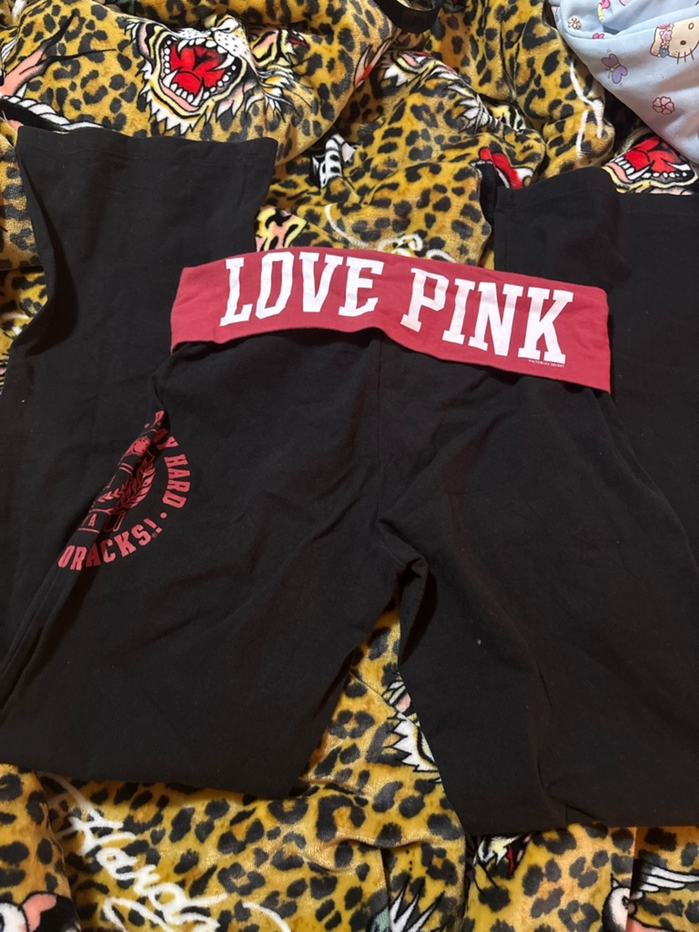 VS PINK leggings ❤️